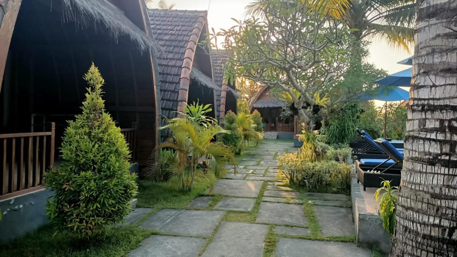 Kelingking Tatakan Bungalow Villa Batumadeg Exterior foto